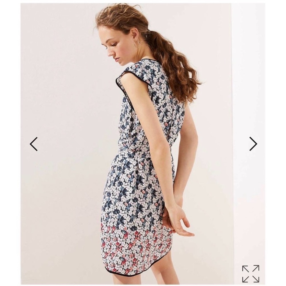 LOFT | Belted waist floral print mini dress sleeveless Size MP - Picture 5 of 10